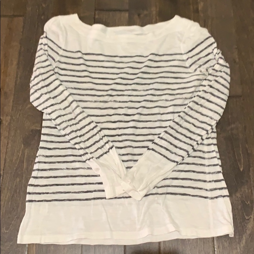 Long sleeve tee